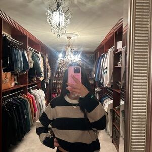 Abercrombie & Fitch black and tan striped Sweater